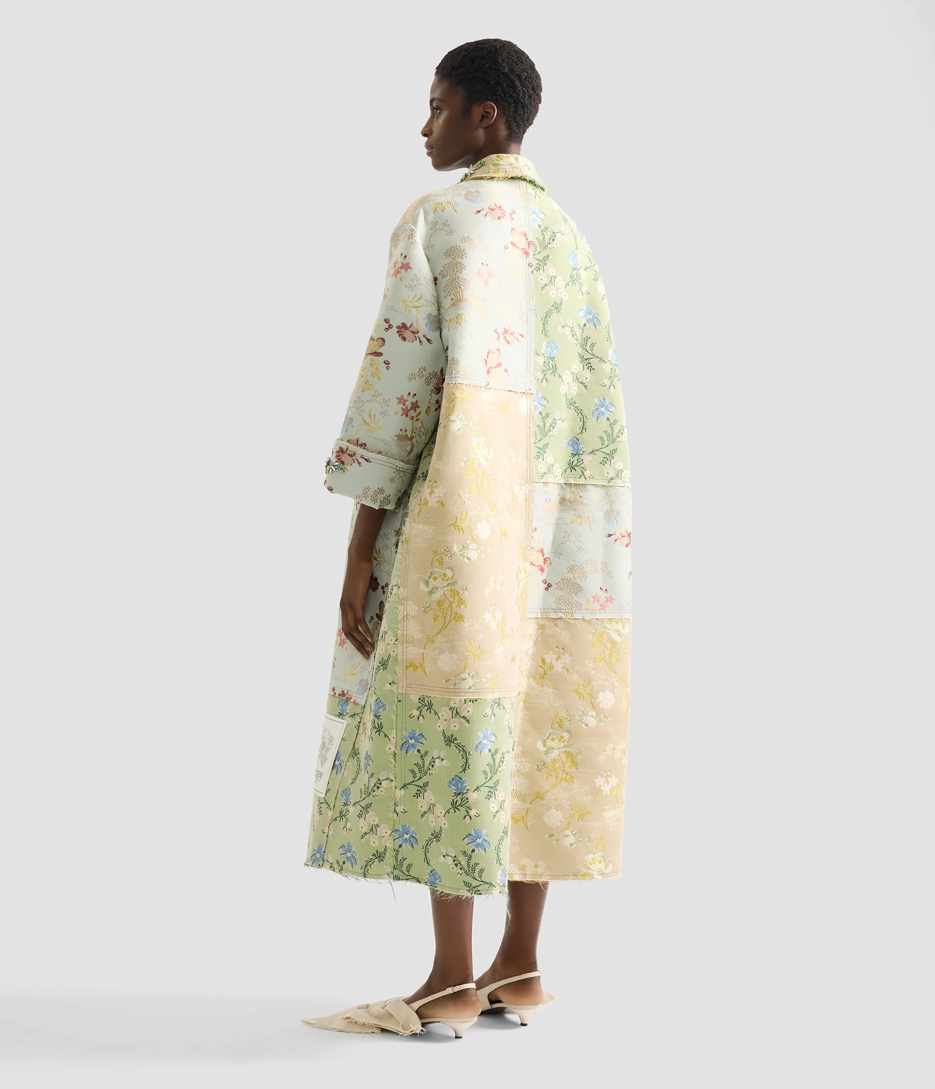 Embroidered Floral Jacquard Coat - Image 3