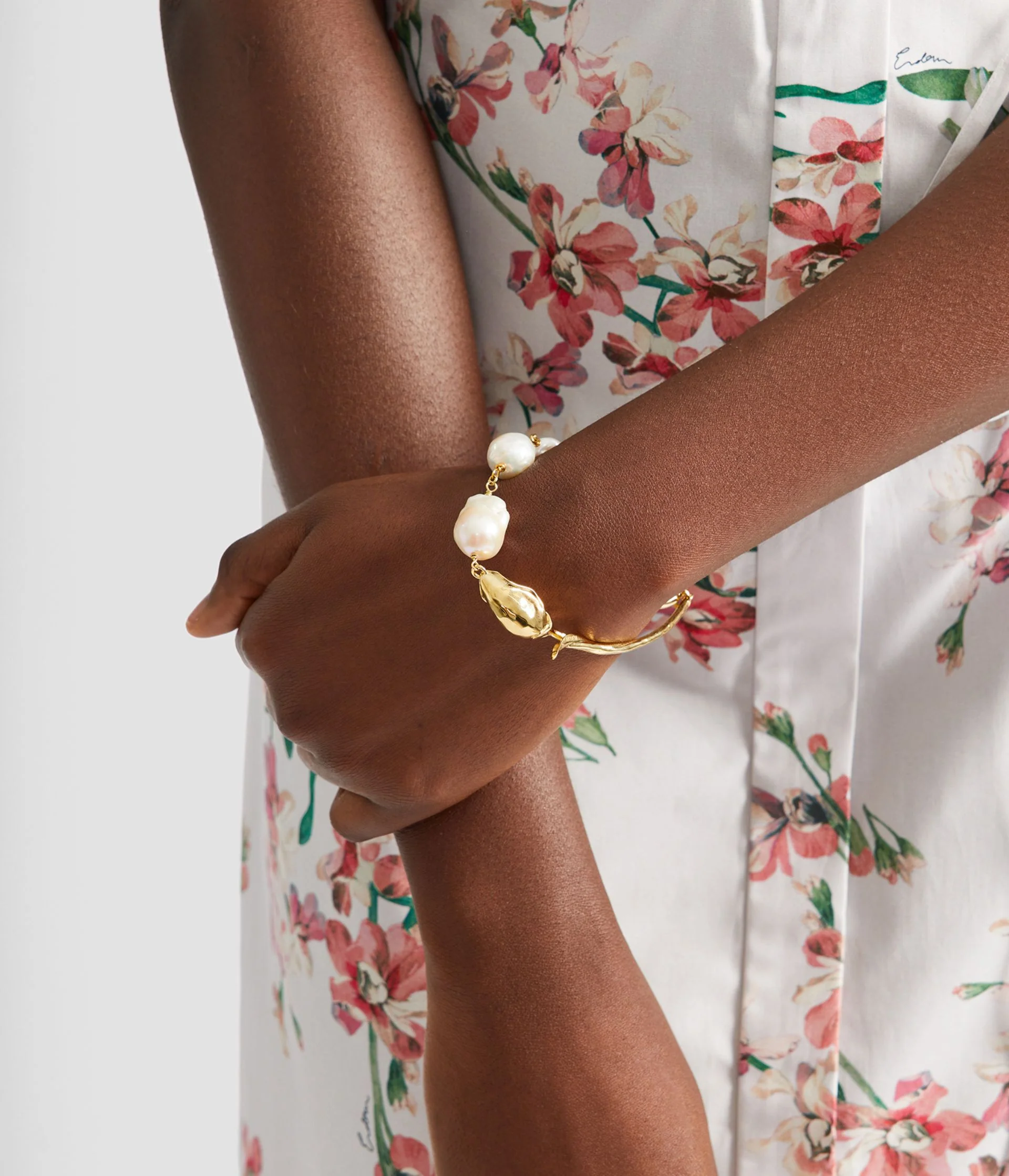 Bloom Pearl Bracelet - Image 2