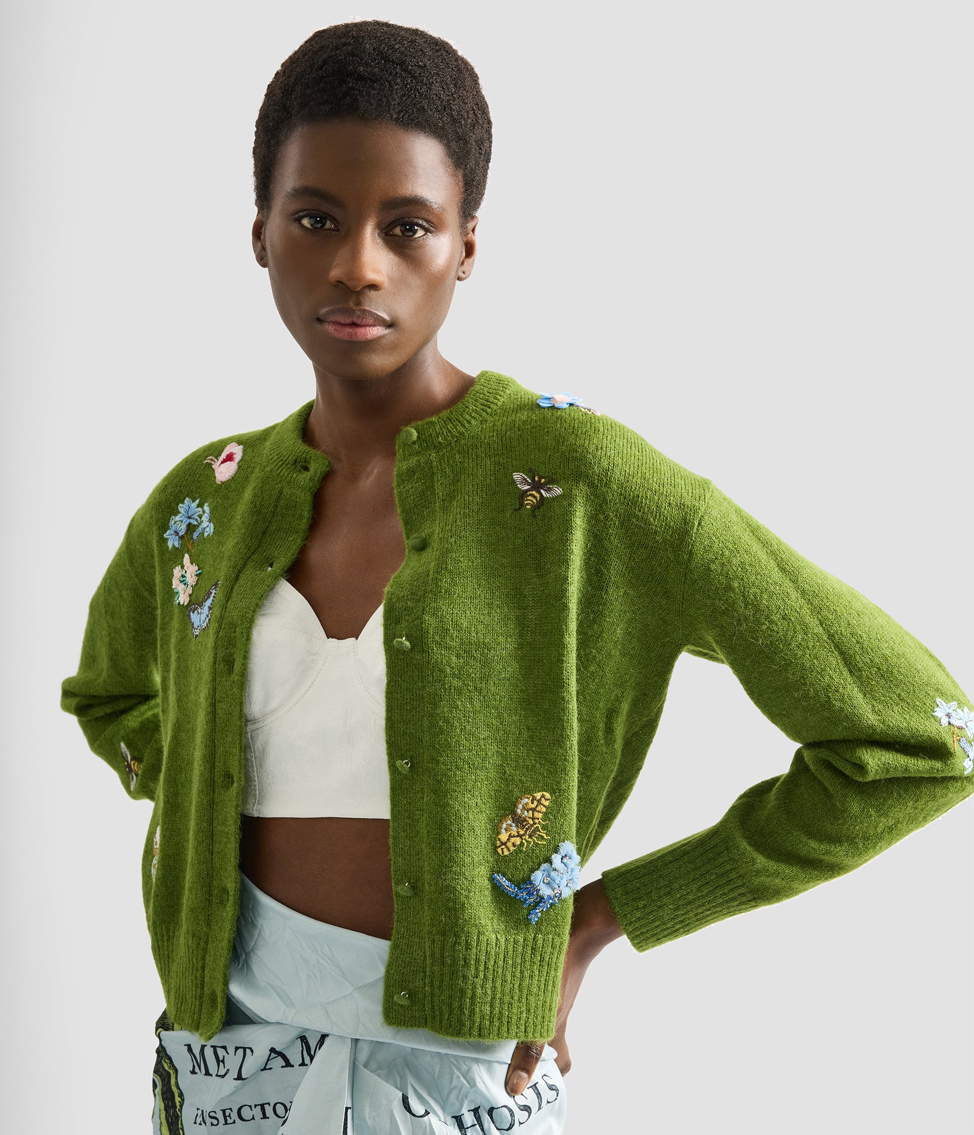 Embellished Crew Neck Cardigan - Image 4