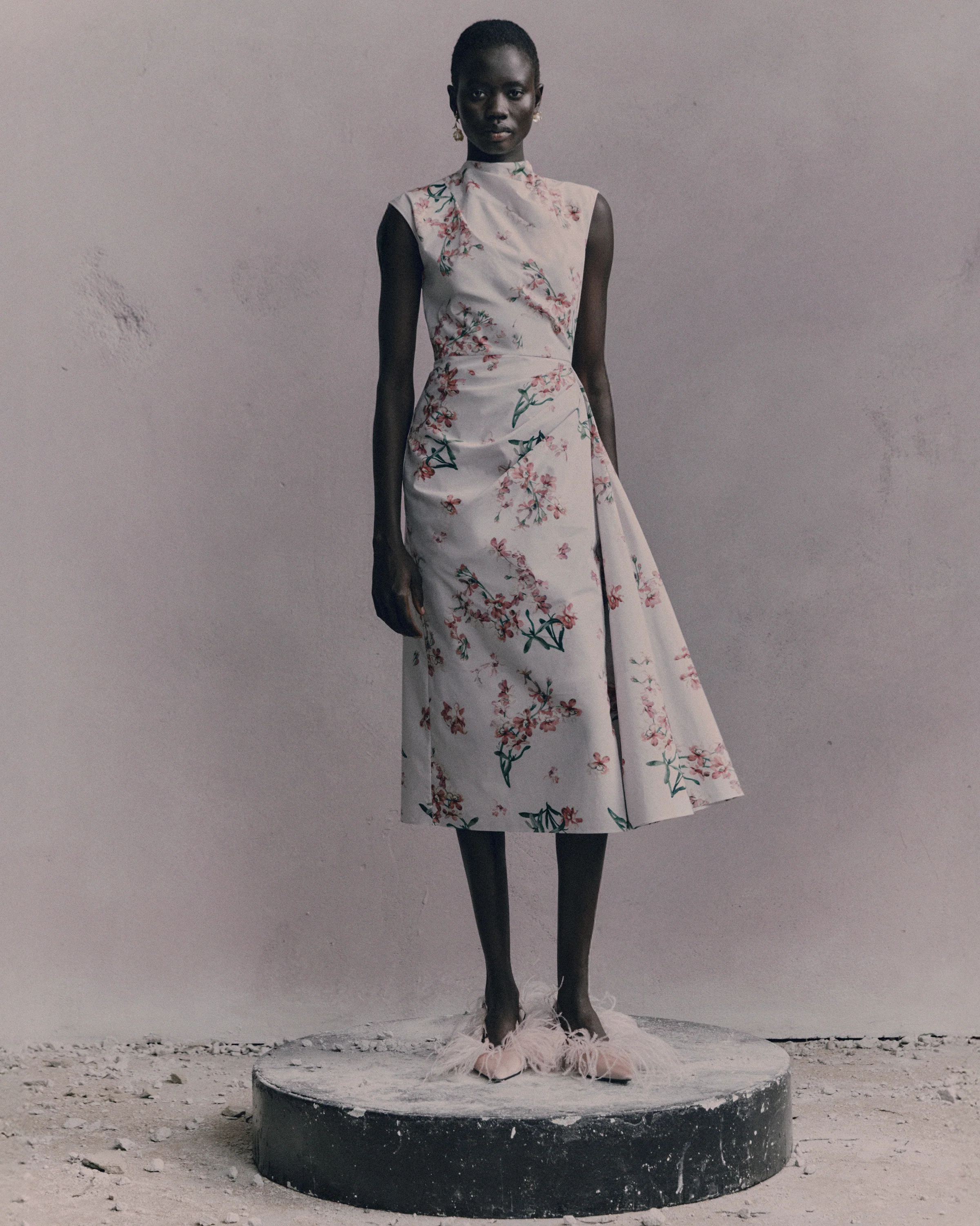 Floral Cotton Short Sleeve Midi Dress - Image 3