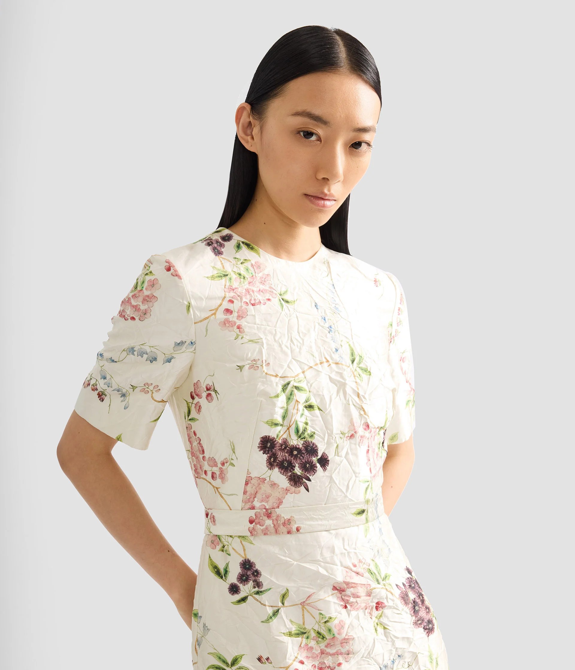 Floral Print Textured Satin Midi Pencil Dress - Image 5
