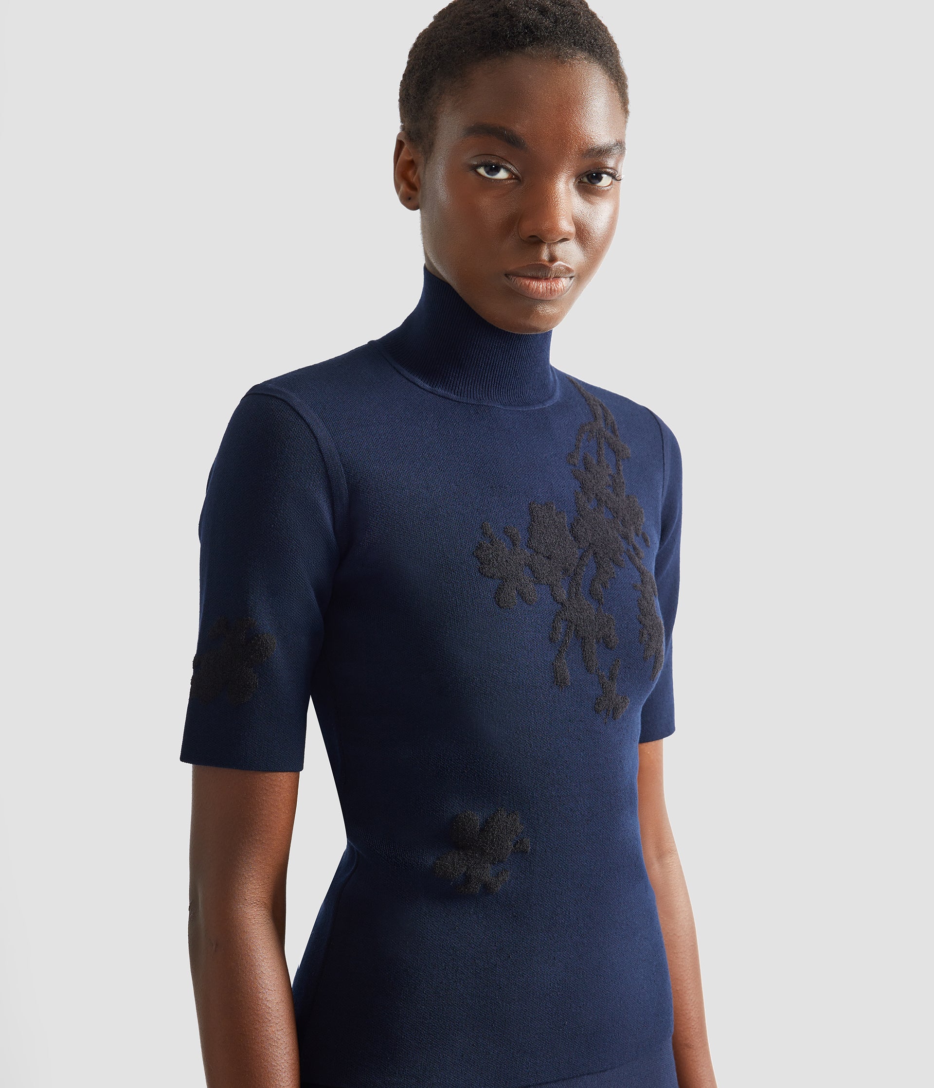 Jacquard Short Sleeve Knit Top - Image 5