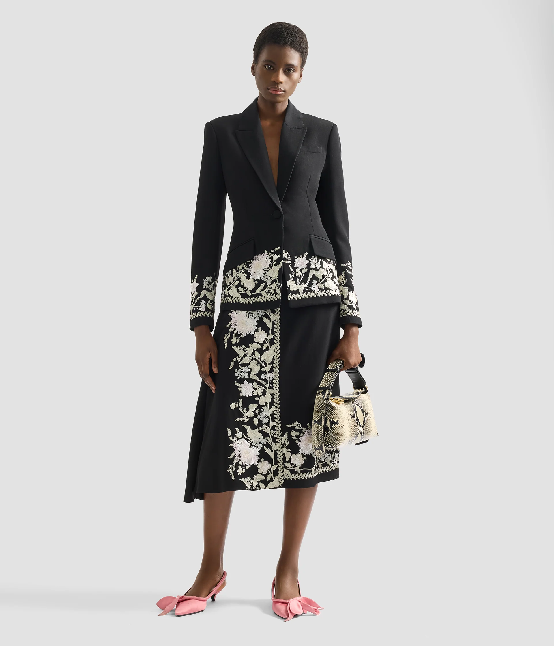 Embroidered Grain De Poudre Fitted Blazer - Image 2