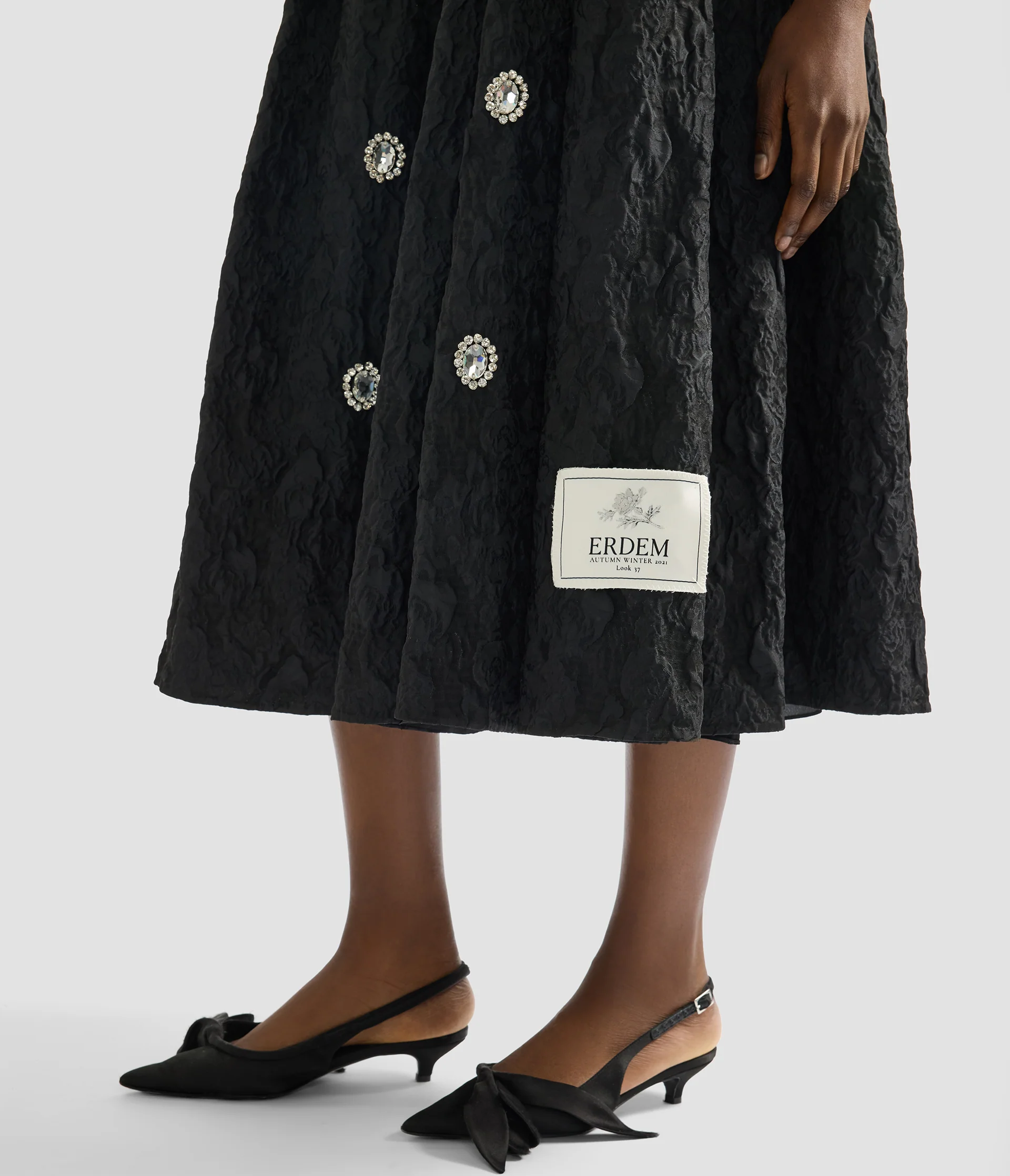 Embroidered Cloque Jacquard Sleeveless Midi Dress - Image 7